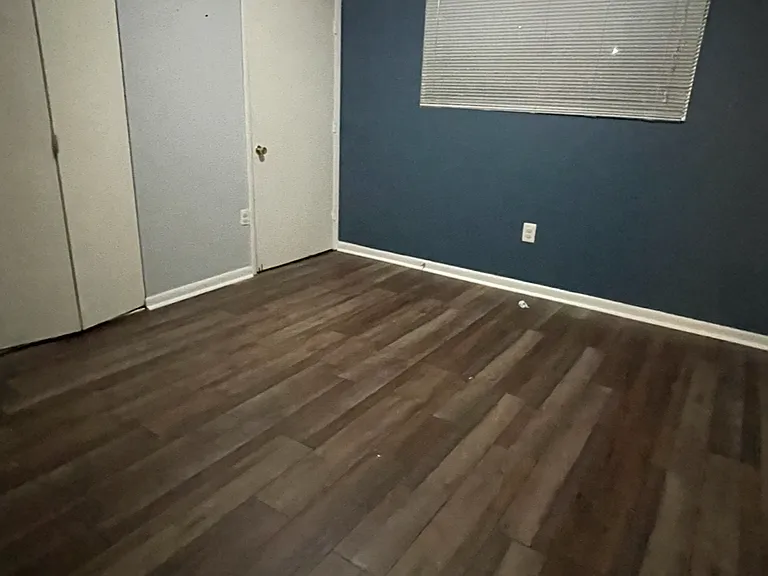 1875 Lee Hwy #52 — Photo 2