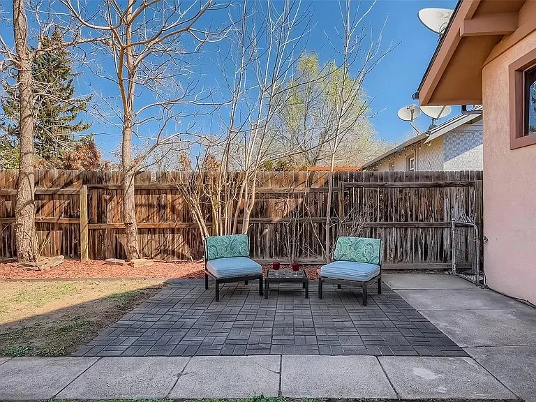 3951 N Vallejo St — Photo 16