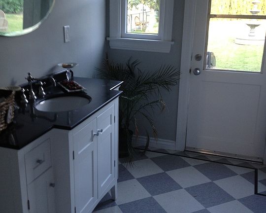 5th image of 1156 S Victoria Ave