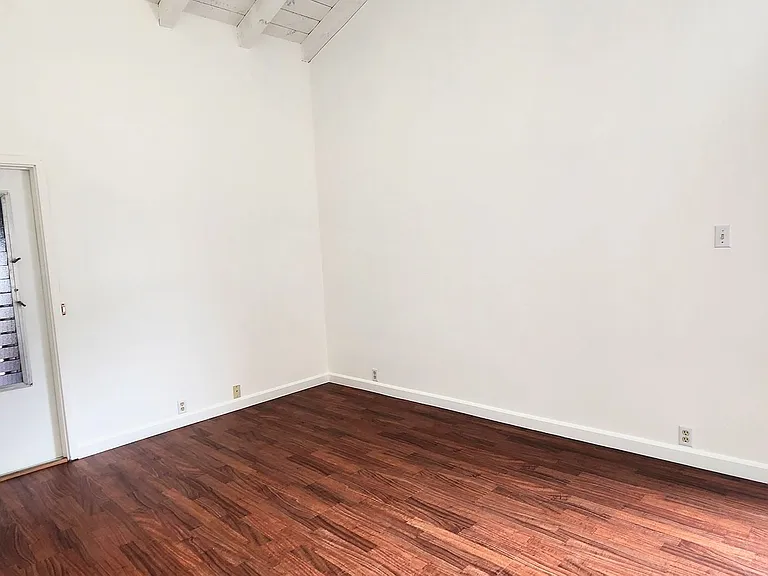 995 Kalapaki St — Photo 13