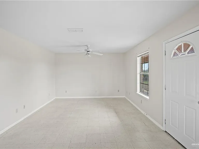 800 Javalina Rd — Photo 2