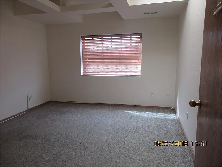 1709 Girard Blvd NE #1 — Photo 7