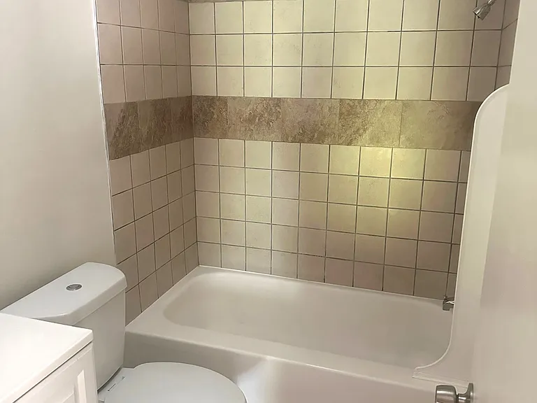 Highland Park Townhomes — Photo 16