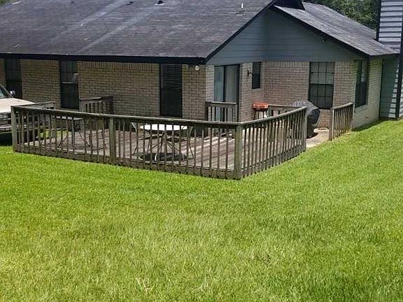 2nd image of 503 Hickory Hill Dr
