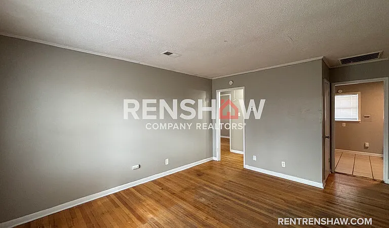 5022 Byron Rd — Photo 2