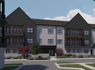 4270 Parkview Dr #304, Blue Ash, OH 45242