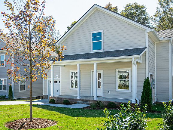 2nd image of 1028 Sycamore Rdg E Lot 45