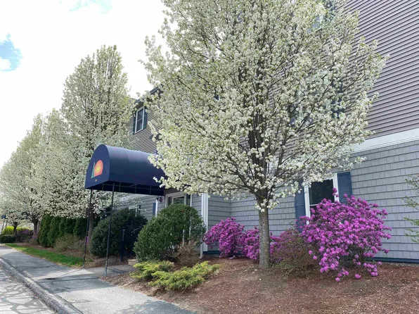 99 Eastern Ave APT 304, Manchester, NH 03104