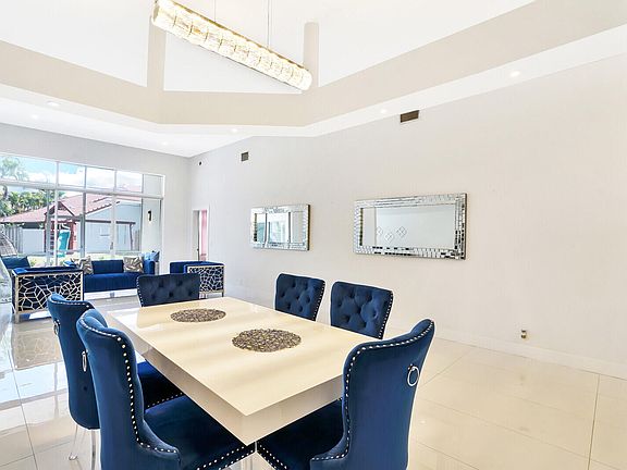 4th image of 5197 Monterey Lane