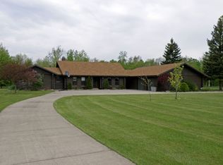 556 Derussey Rd, New London, OH 44851