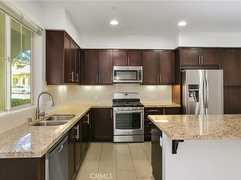 16 Higo St — Photo 15