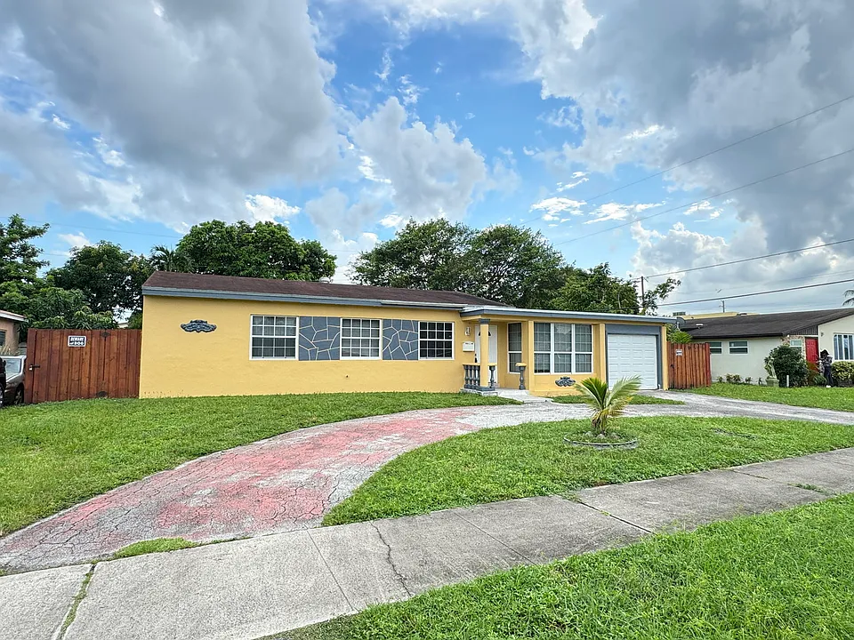 620 NW 186th St