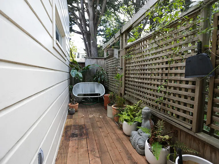 863 Haight St — Photo 7