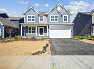 4525 Morbitzer Ln, Grove City, OH 43123