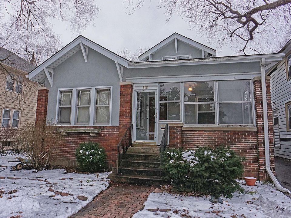 1st image of 818 James Ct