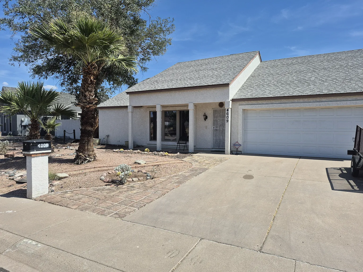 3 bed, 1800 sqft, $2,399 — Photo 1
