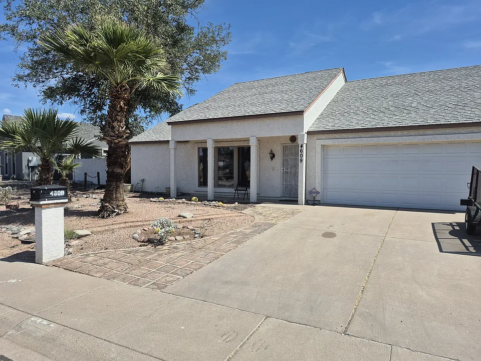 4609 E Pearce Rd