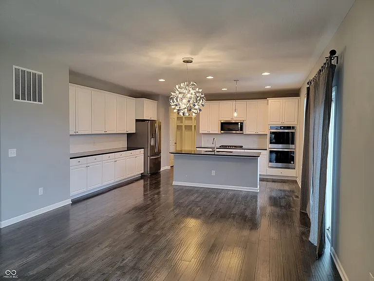 16123 Sedalia Dr — Photo 4