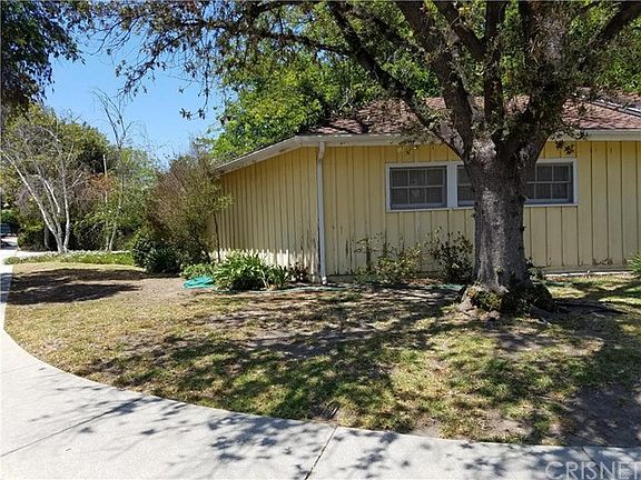 3rd image of 5724 Larryan Dr