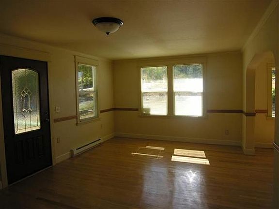 oversized livingroom