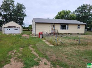 45671 Wicker St, Meckling, SD 57069