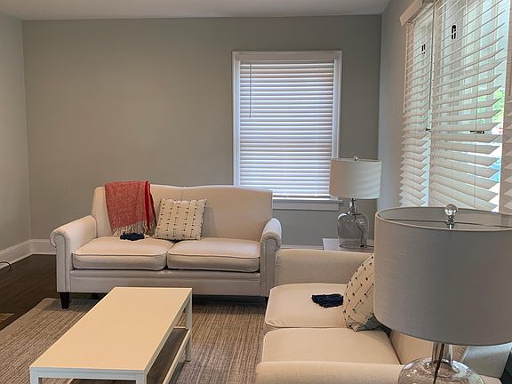 2nd image of 633 Euclaire Ave