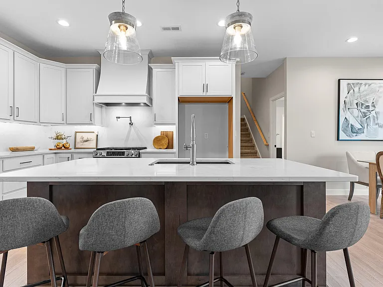 2908 Genesis Dr — Photo 15