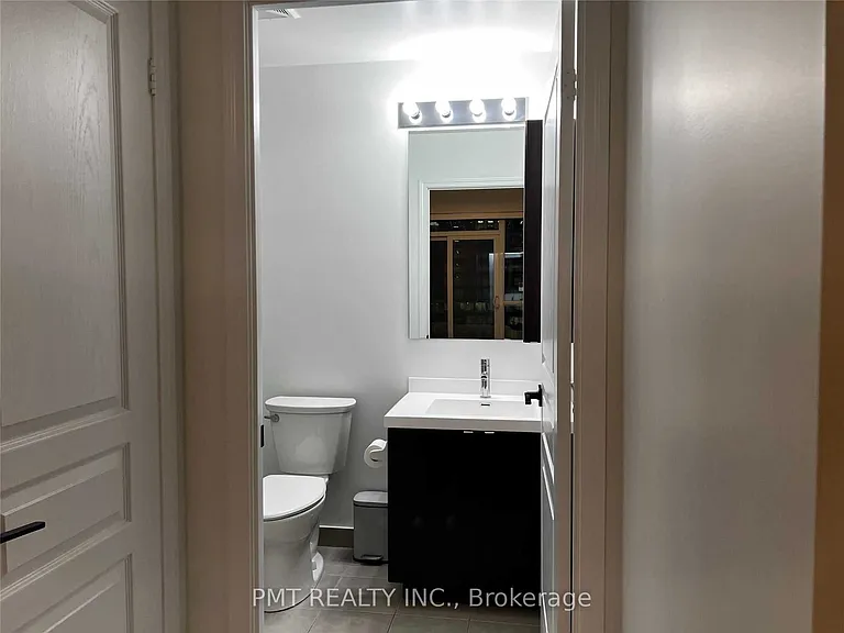 352 Front St W #2014 — Photo 16