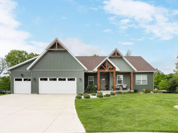 1819 Gloryfield Dr SW, Byron Center, MI 49315