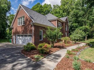10515 Tyne Ct, Charlotte, NC 28210