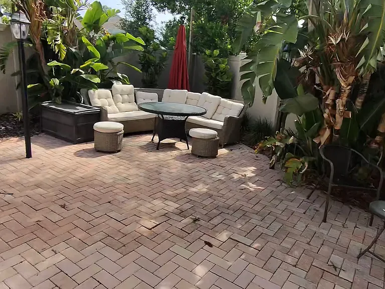3318 N Ridge Ave — Photo 9