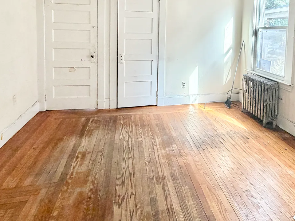 18 Dayton St #1