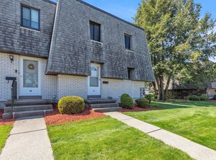 34 Beekman Dr #34, Agawam, MA 01001