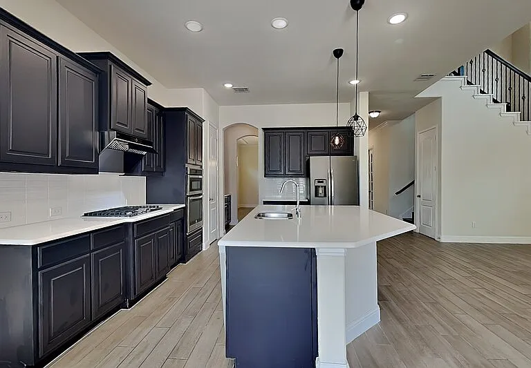 17534 Sequoia Dr — Photo 4