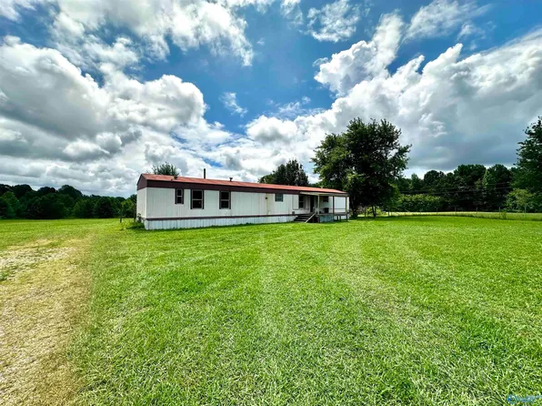 332 County Road 432, Pisgah, AL 35765