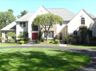 135 Woodhill Rd, Newtown, PA 18940