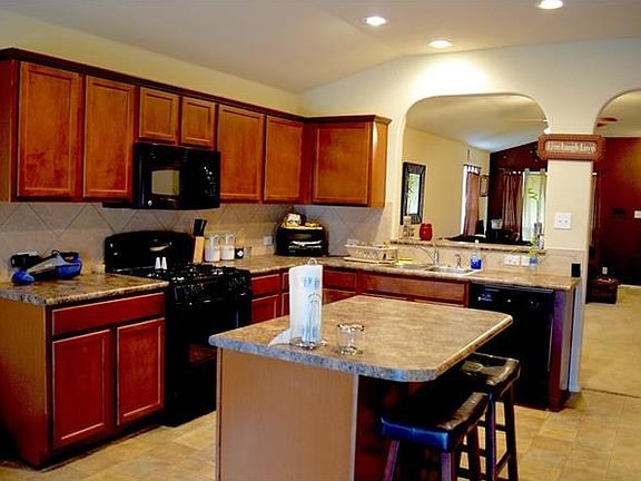 5th image of 306 Grutsch Dr