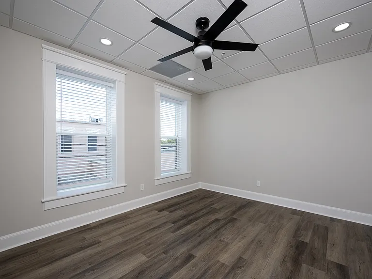 115 E Arden Mays Blvd #202 — Photo 10