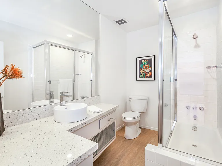 938 N San Vicente Blvd #8 — Photo 13