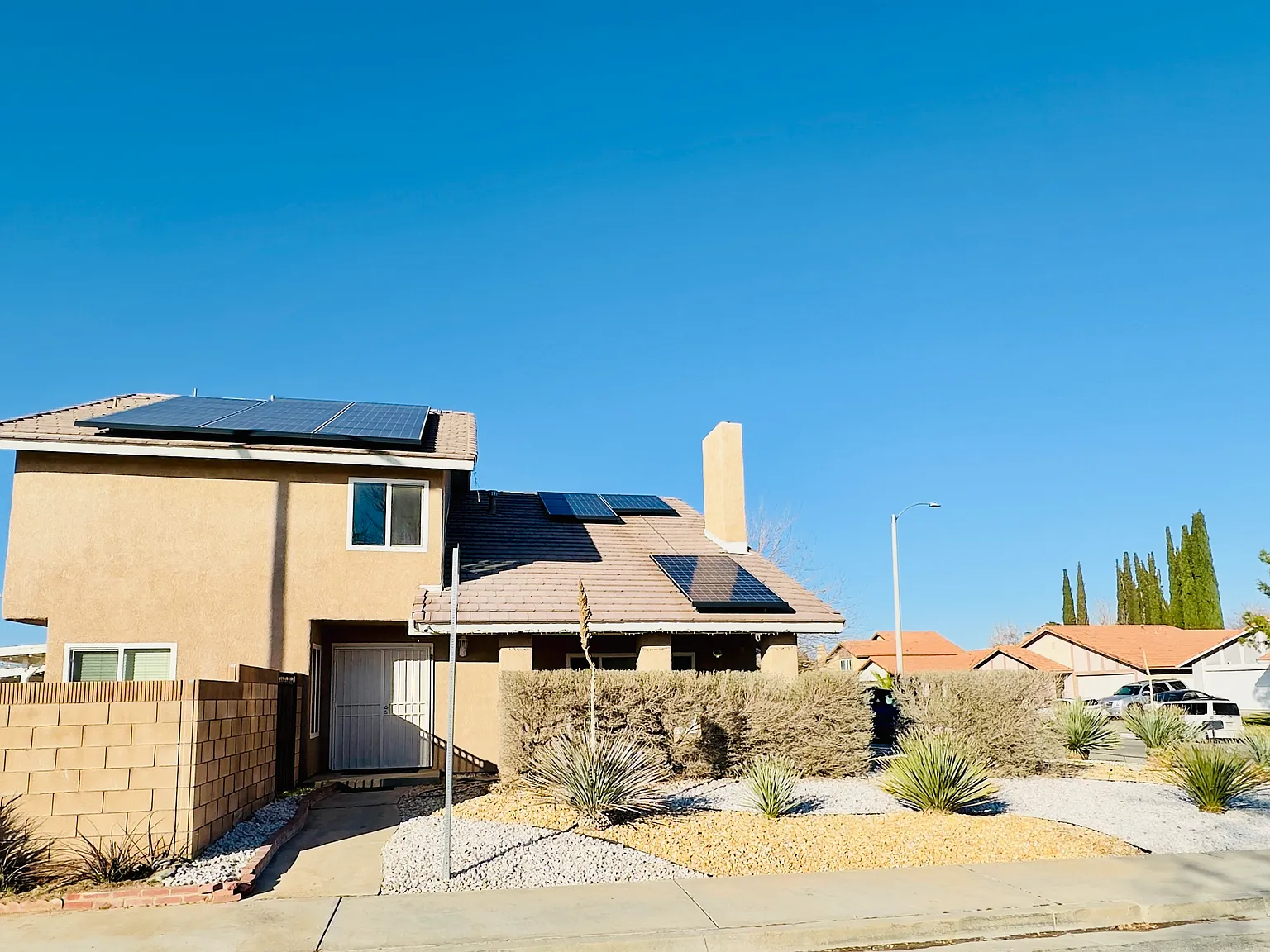 44035 Rodin Ave — Photo 1