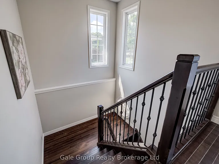 151 Norwich Ave — Photo 16
