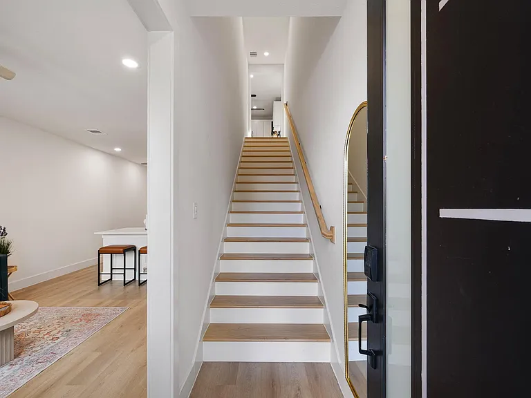 3454 Simmons St #B — Photo 2
