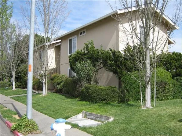 2304 Maher Dr, Santa Rosa, CA 95405