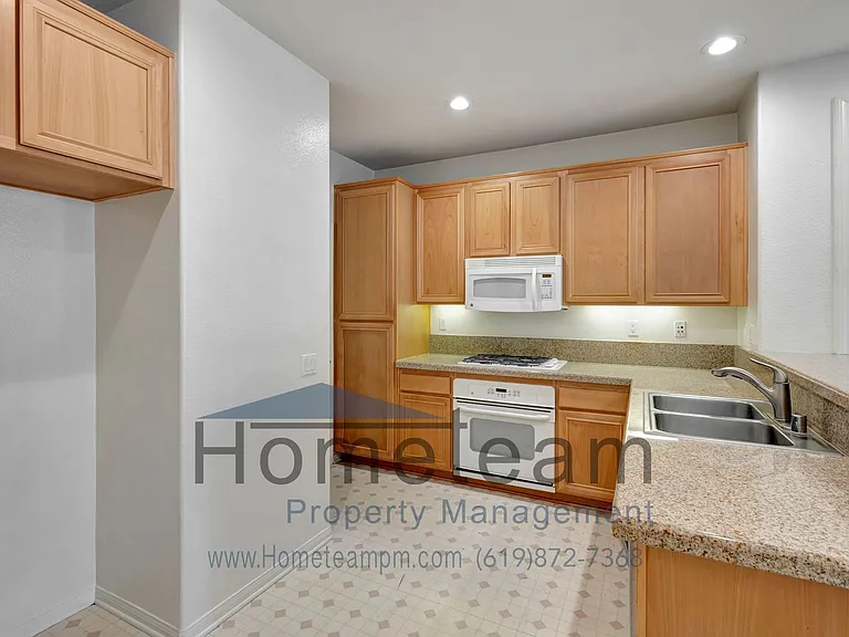 263 Aventura Dr #6 — Photo 11