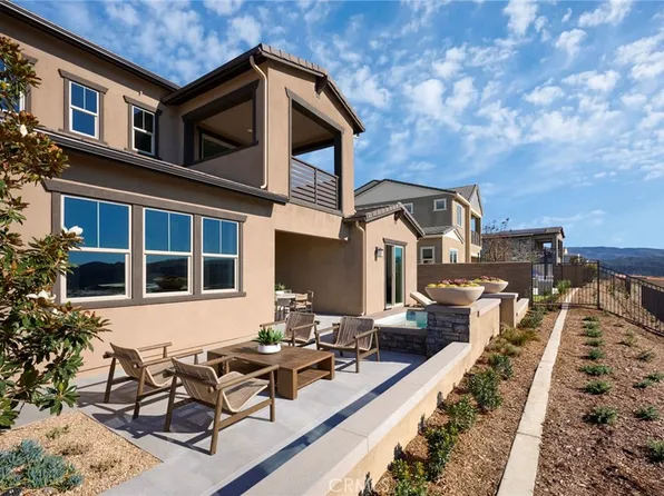 541 Corkscrew Rd, Rancho Mission Viejo, CA 92694