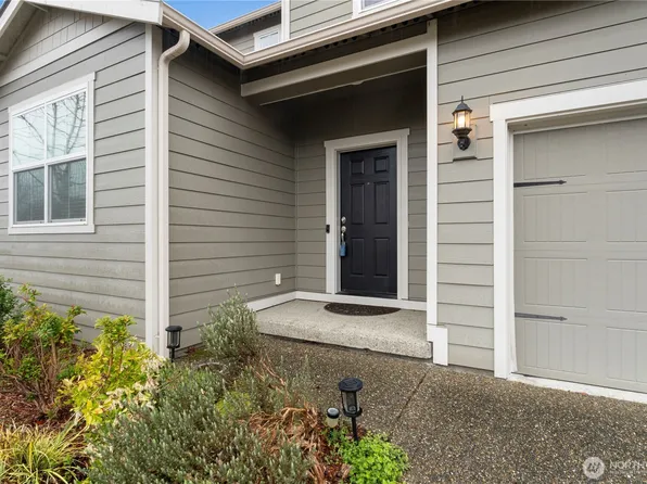 4414 Goldcrest Drive NW, Olympia, WA 98502