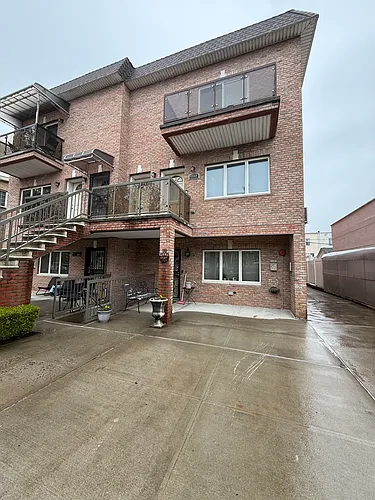 1569 84th St #2A Photo 1