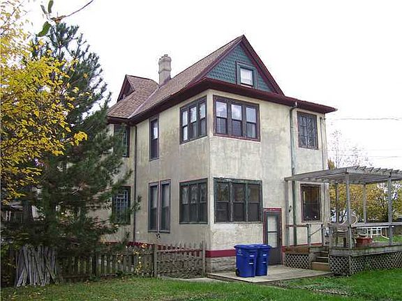5th image of 1140 Franklin Ave #1140-1142