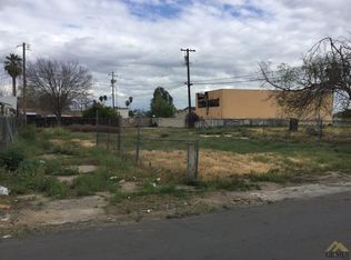 1327 Orange Dr, Bakersfield, CA 93305