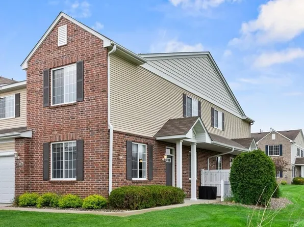 17107 Monroe Ct, Elk River, MN 55330